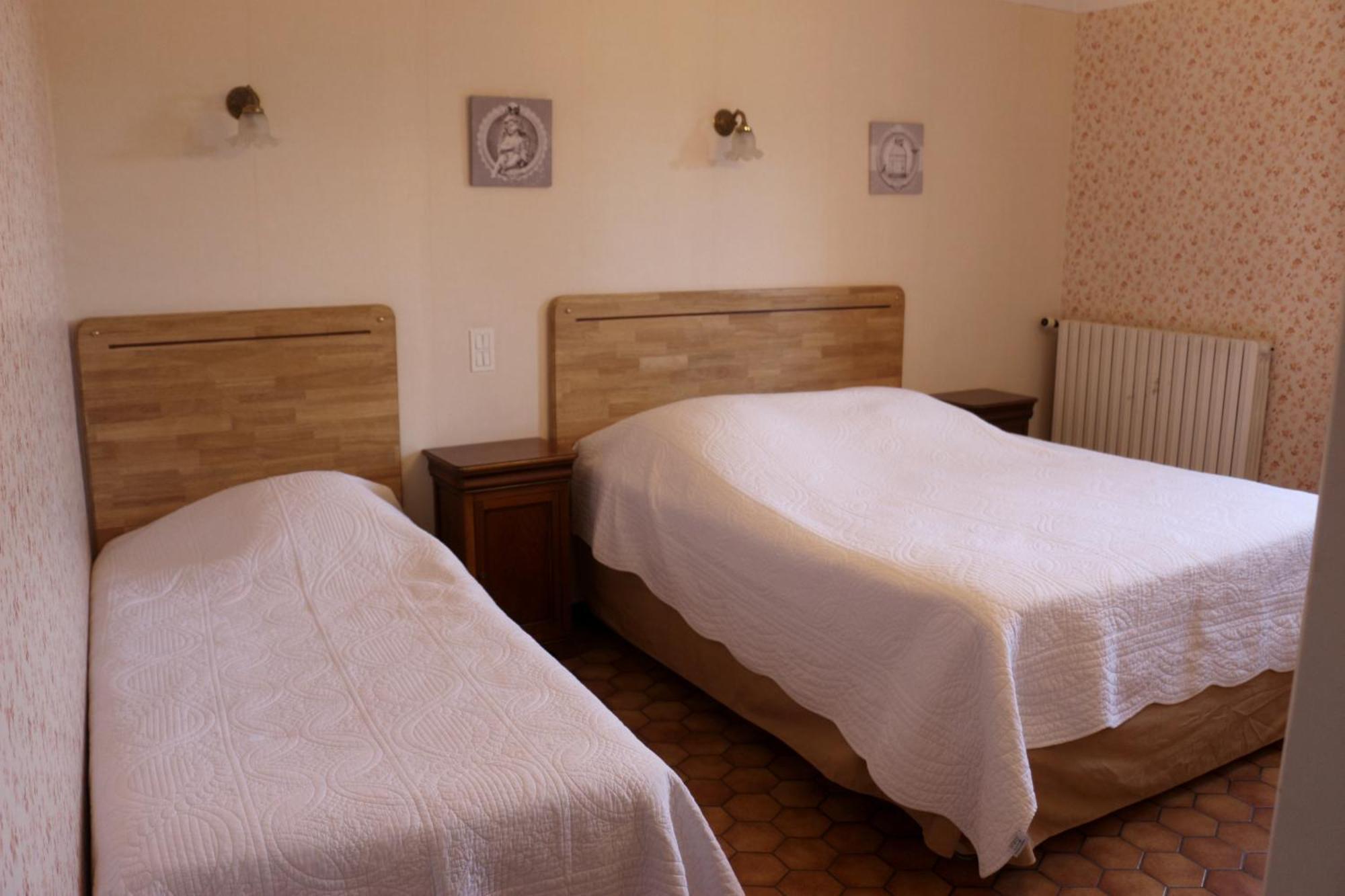 Logis Grand Hotel Bain Comps-sur-Artuby Exterior foto